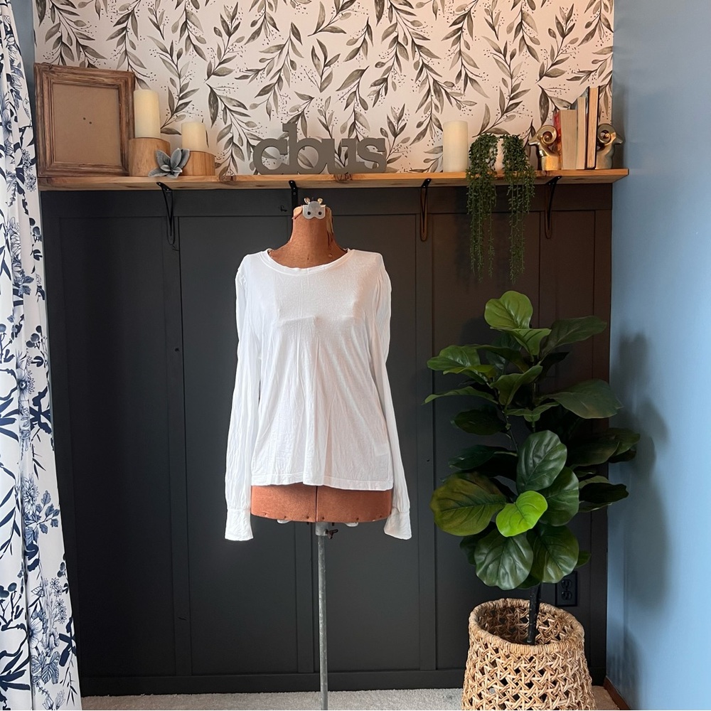 Rails white long sleeve tshirt size large